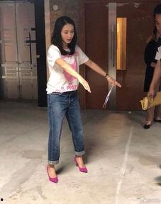 娱乐吃瓜酱衣服在线观看